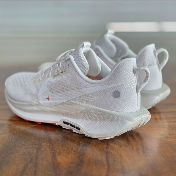 Nike ReactX Pegasus Trail 5 Hiking Running Shoes Women's 11.5 White Sail Red New - Picture 6 of 15